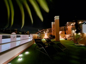 LagunaBeach Relax- Terraza, Jacuzzi, WiFi, Parking